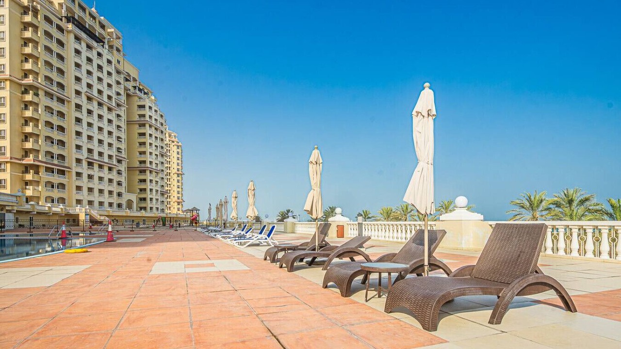 Photo of Patio Balcony in Al Hamra Village