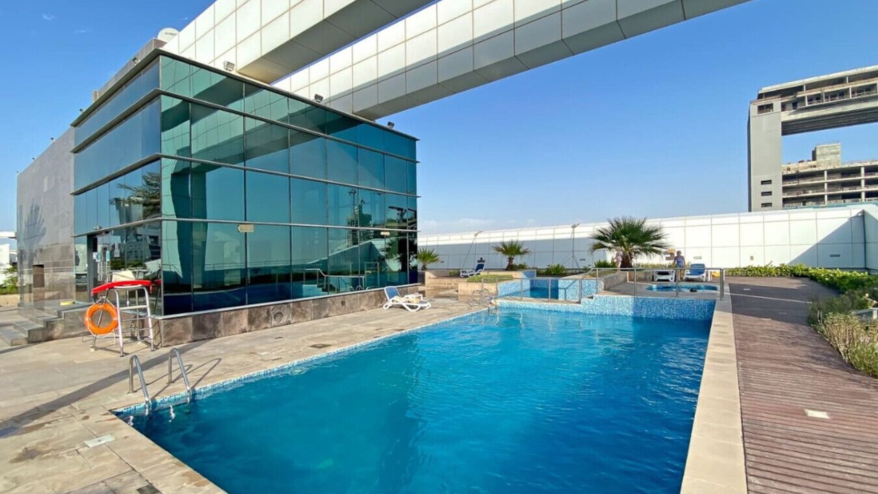 Photo of Outdoor in Jumeirah Lake Towers