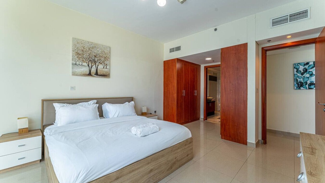 Photo of Bedroom in Za'abeel 2