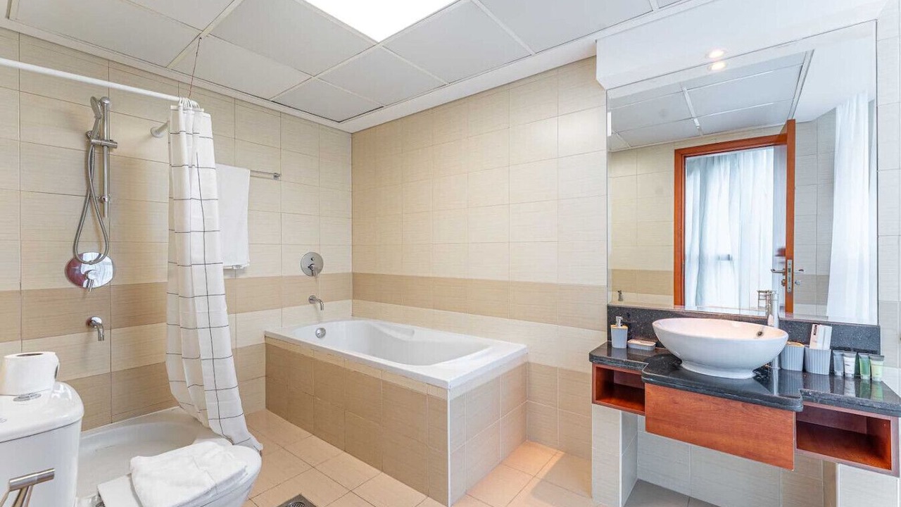 Photo of Bathroom in Za'abeel 2