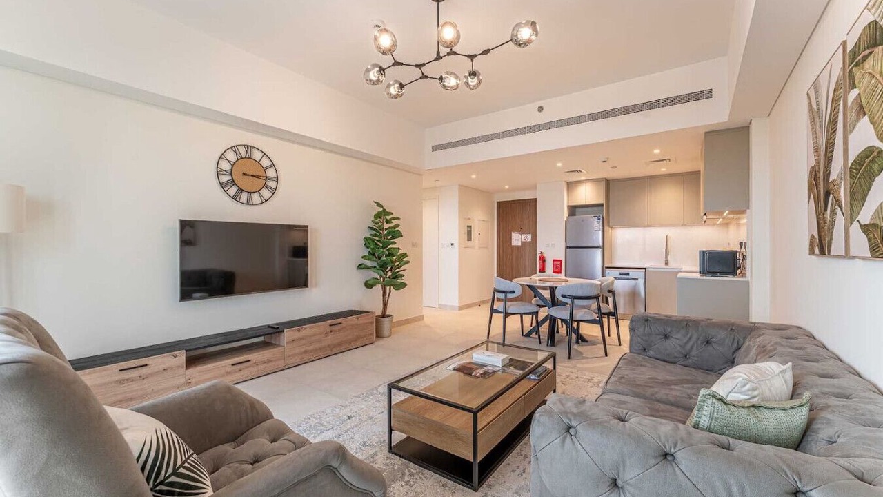 Photo of Livingroom in Umm Suqeim 3