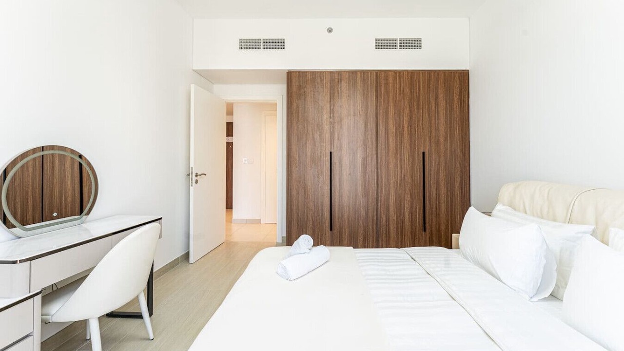 Photo of Bedroom in Umm Suqeim 3