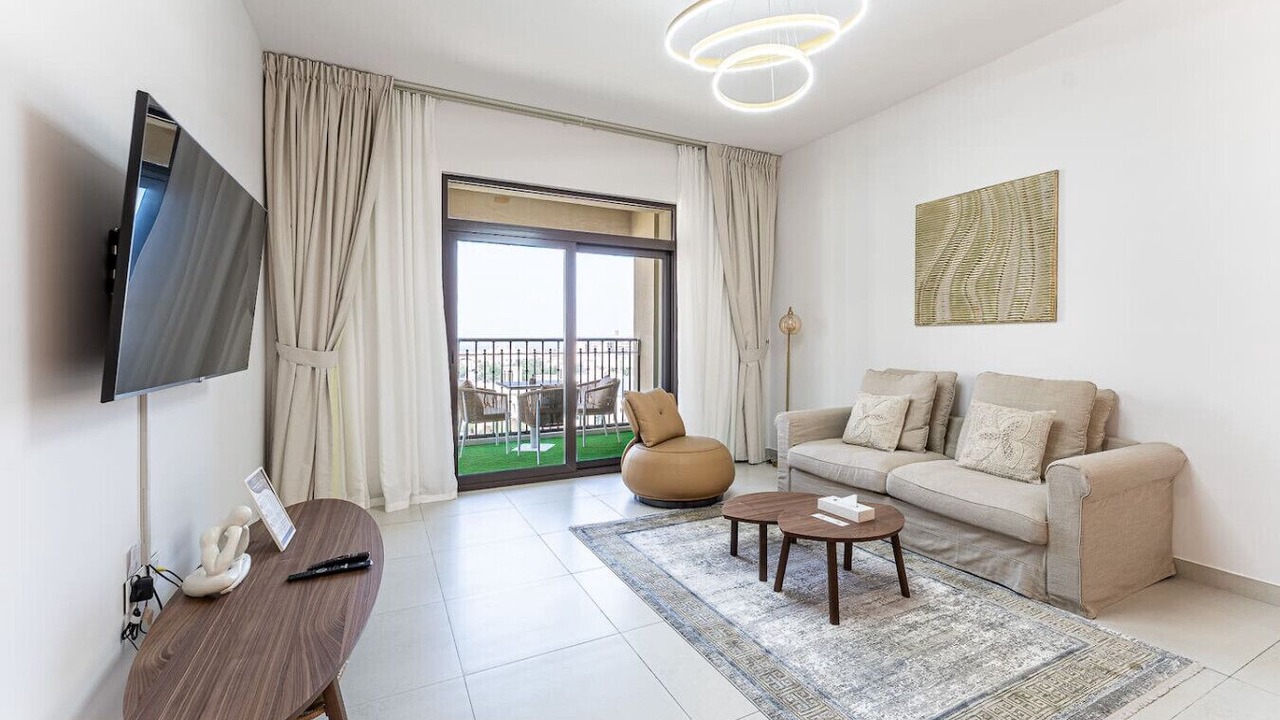 Photo of Livingroom in Umm Suqeim 3