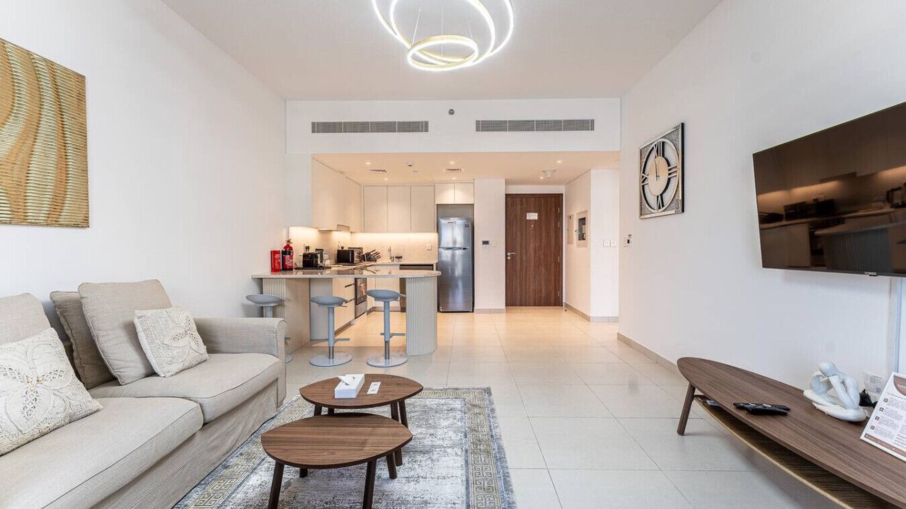 Photo of Livingroom in Umm Suqeim 3