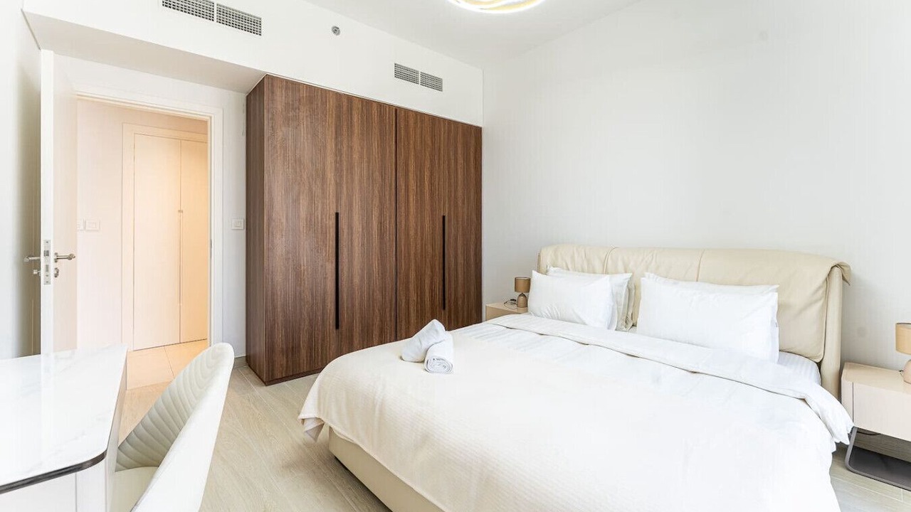 Photo of Bedroom in Umm Suqeim 3