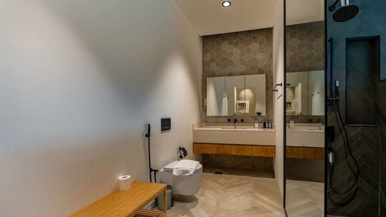 Photo of Bathroom in Dubai