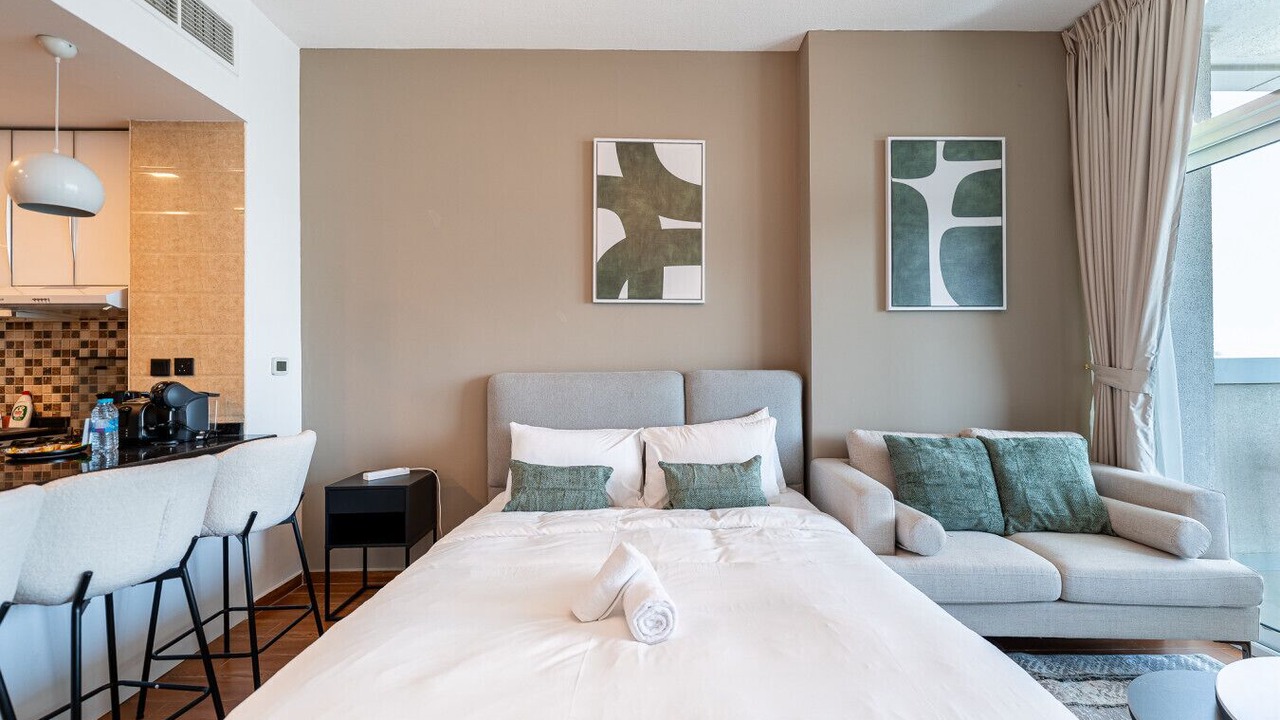 Photo of Bedroom in Jumeirah Village Triangle