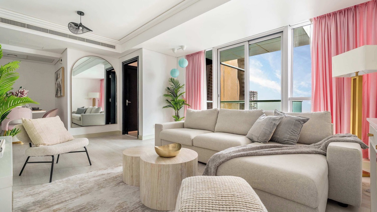 Photo of Livingroom in Jumeirah Lake Towers