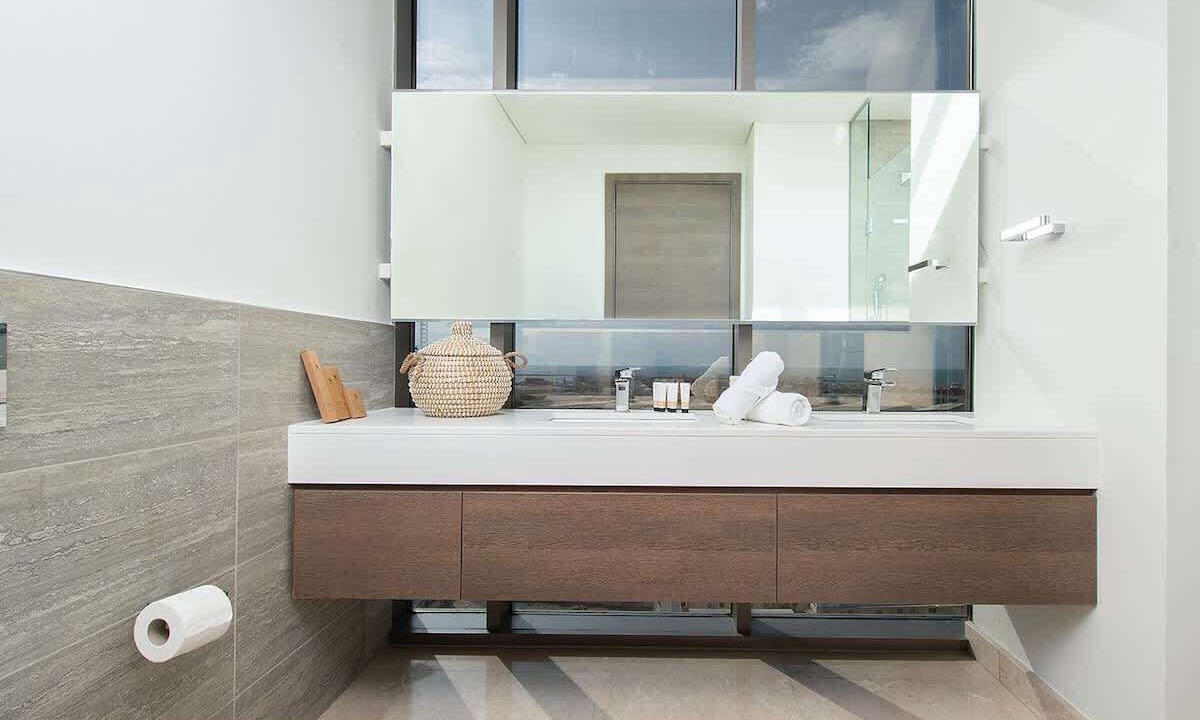 Photo of Bathroom in Dubai Maritime City