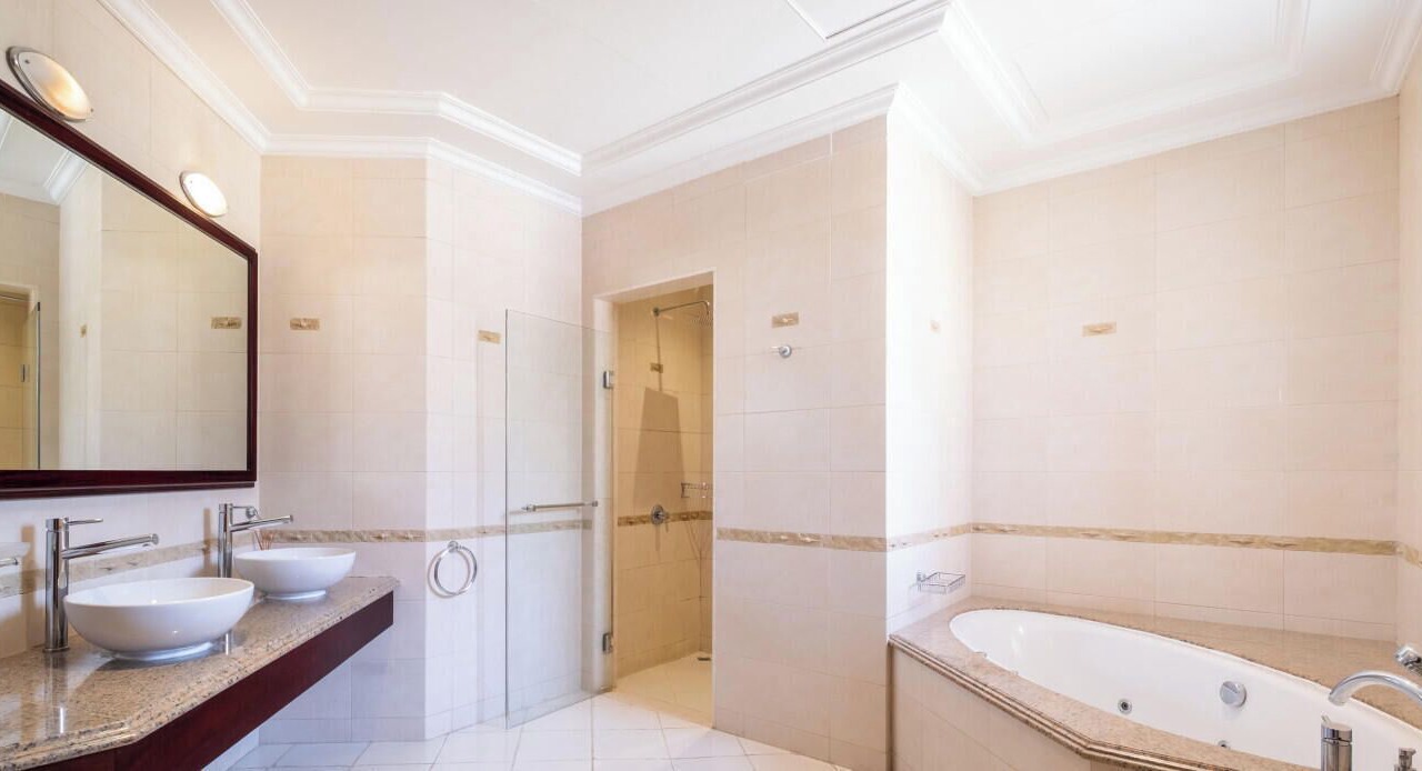 Photo of Bathroom in Palm Jumeirah