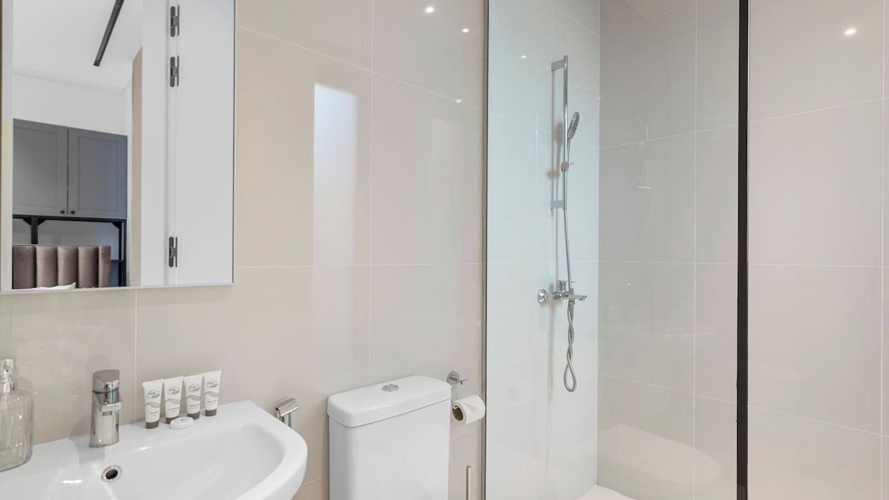Photo of Bathroom in Palm Jumeirah
