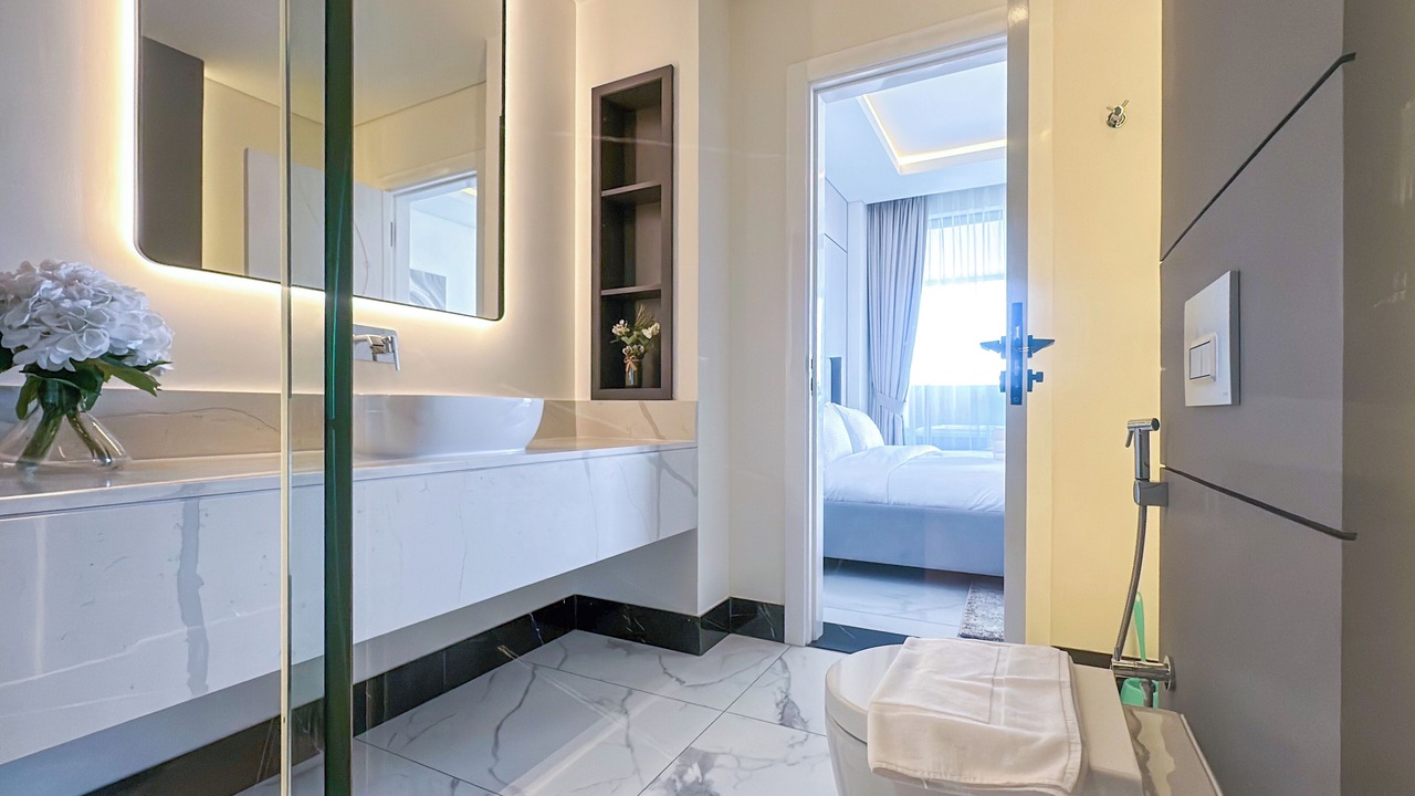 Photo of Bathroom in Downtown Dubai