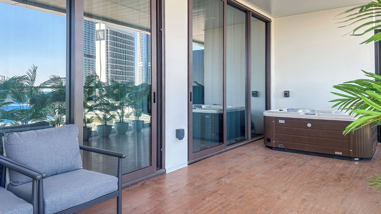 Photo of Patio Balcony in Downtown Dubai