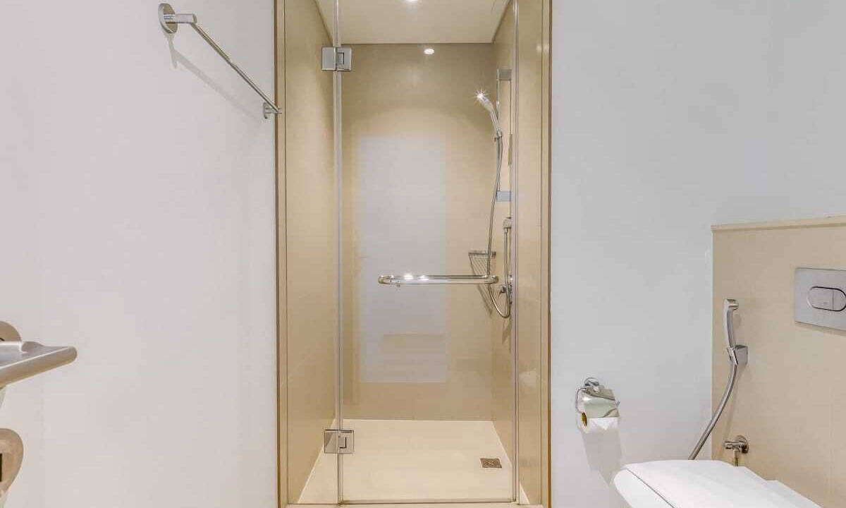 Photo of Bathroom in Za'abeel 2