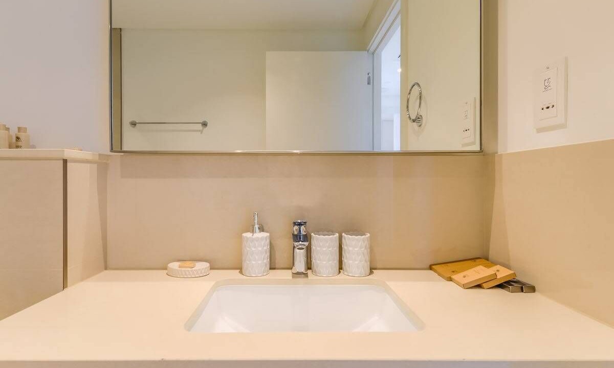 Photo of Bathroom in Za'abeel 2