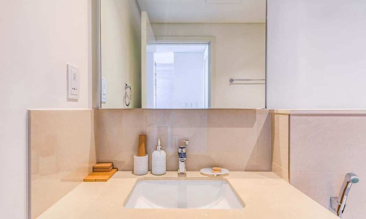 Photo of Bathroom in Za'abeel 2