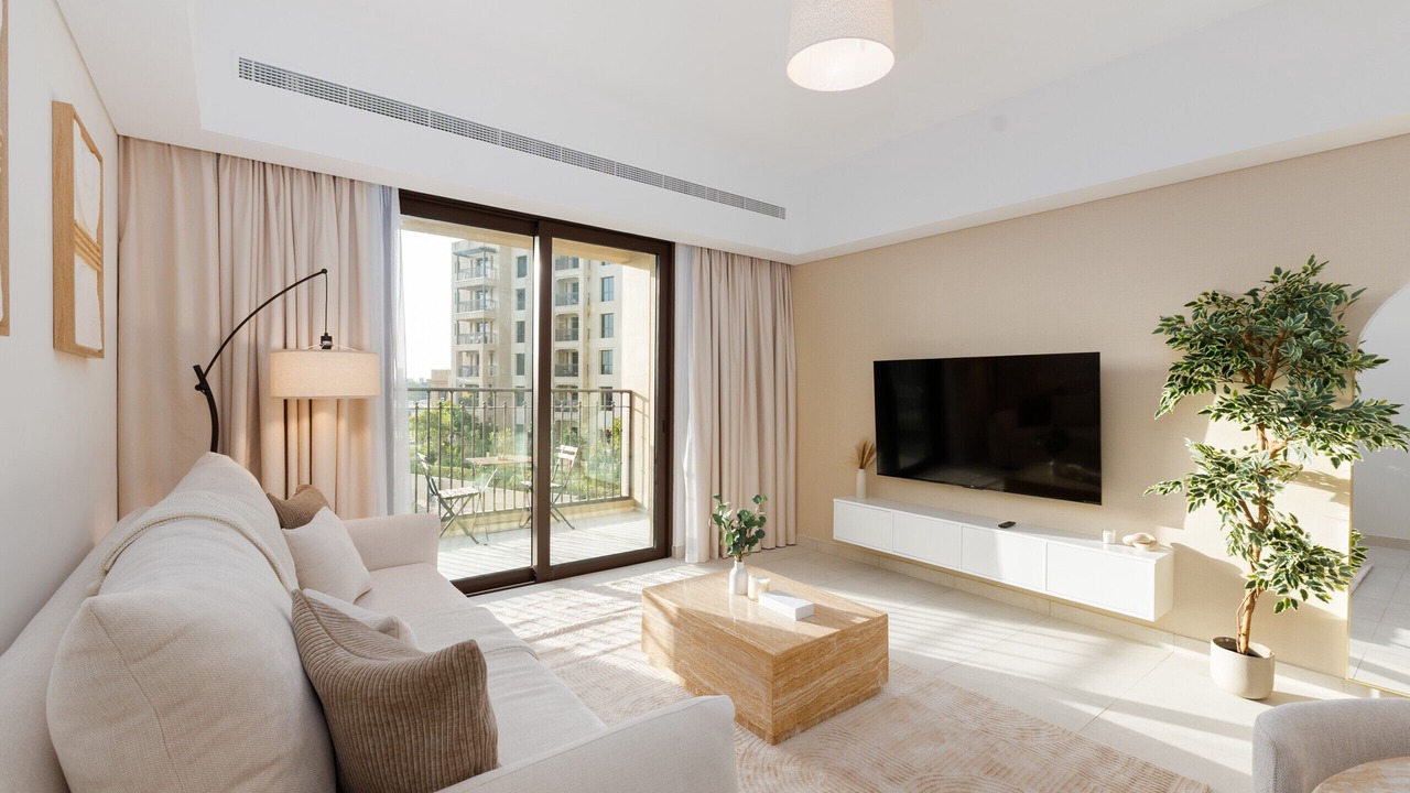 Photo of Livingroom in Umm Suqeim 3
