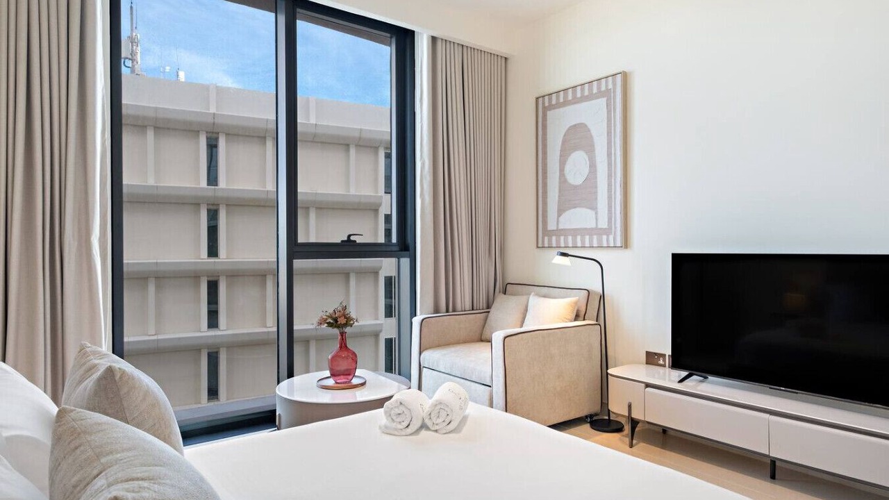 Photo of Bedroom in Mina Al Arab