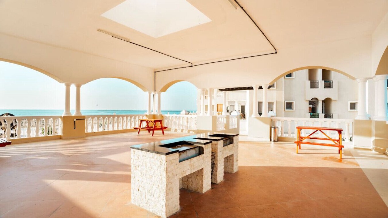 Photo of Patio Balcony in Al Hamra Village