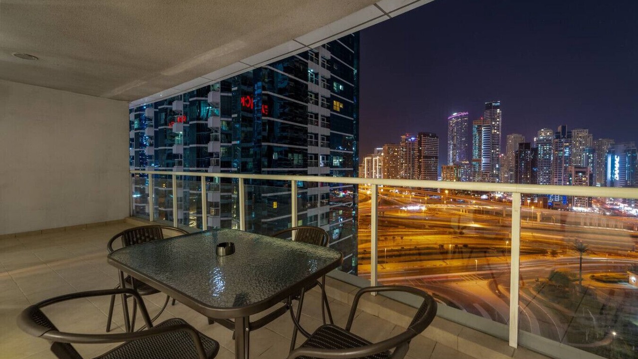 Photo of Outdoor in Jumeirah Lake Towers