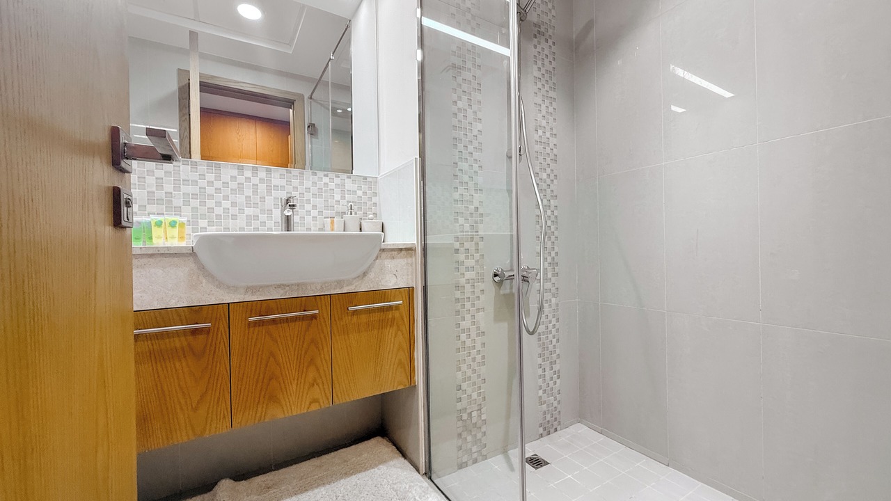 Photo of Bathroom in Downtown Dubai