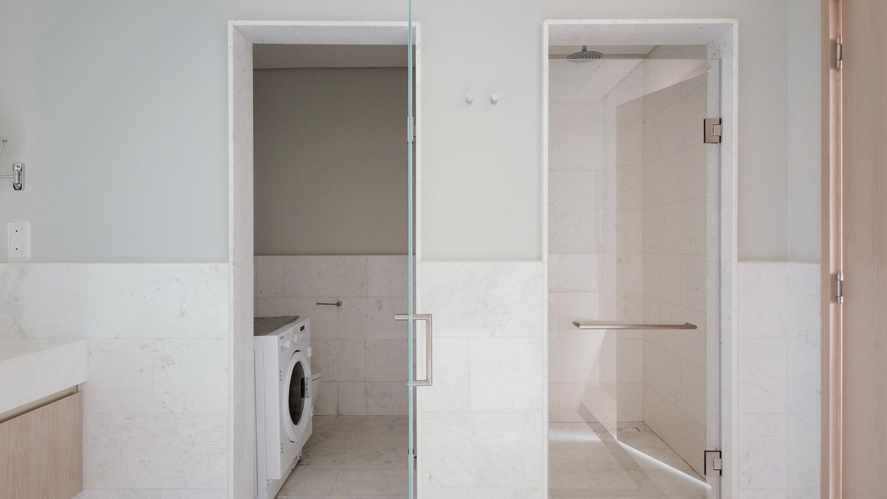 Photo of Bathroom in Palm Jumeirah