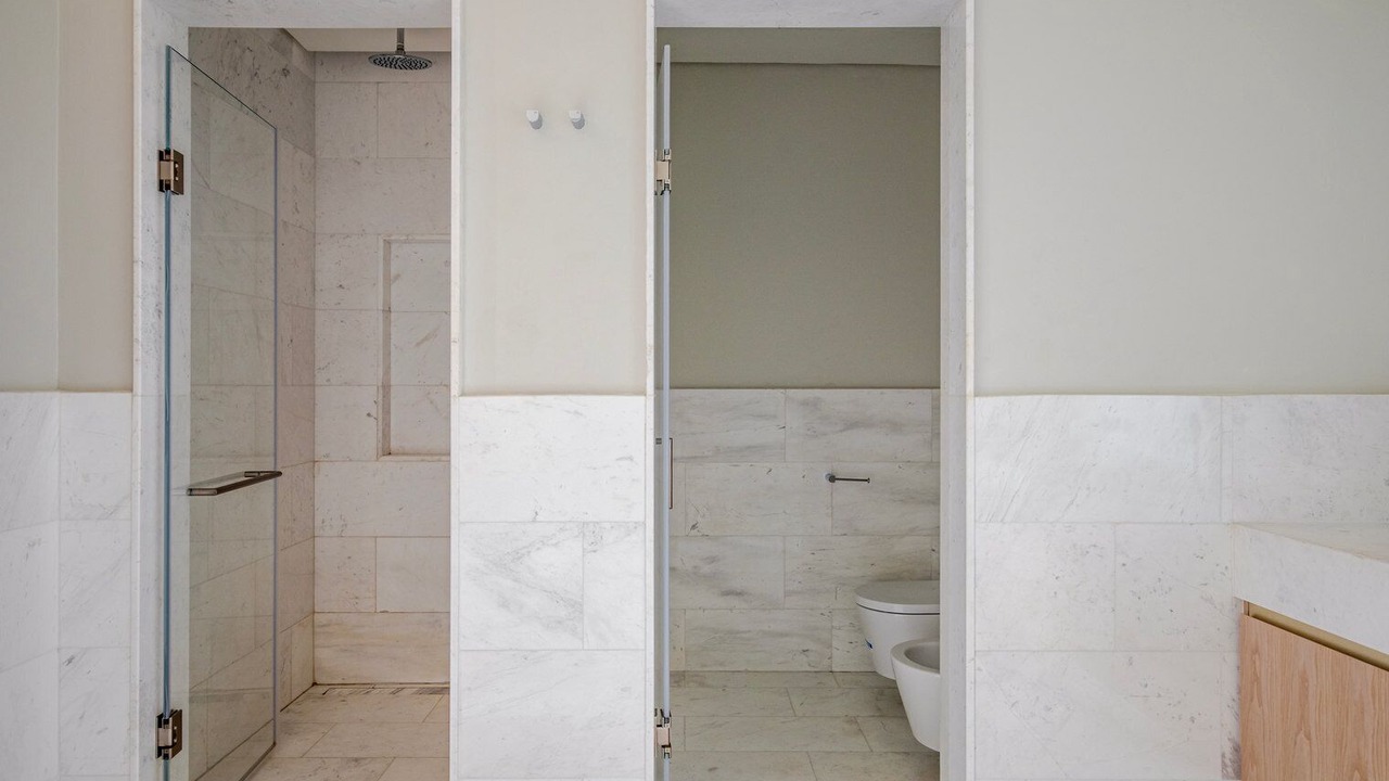 Photo of Bathroom in Palm Jumeirah