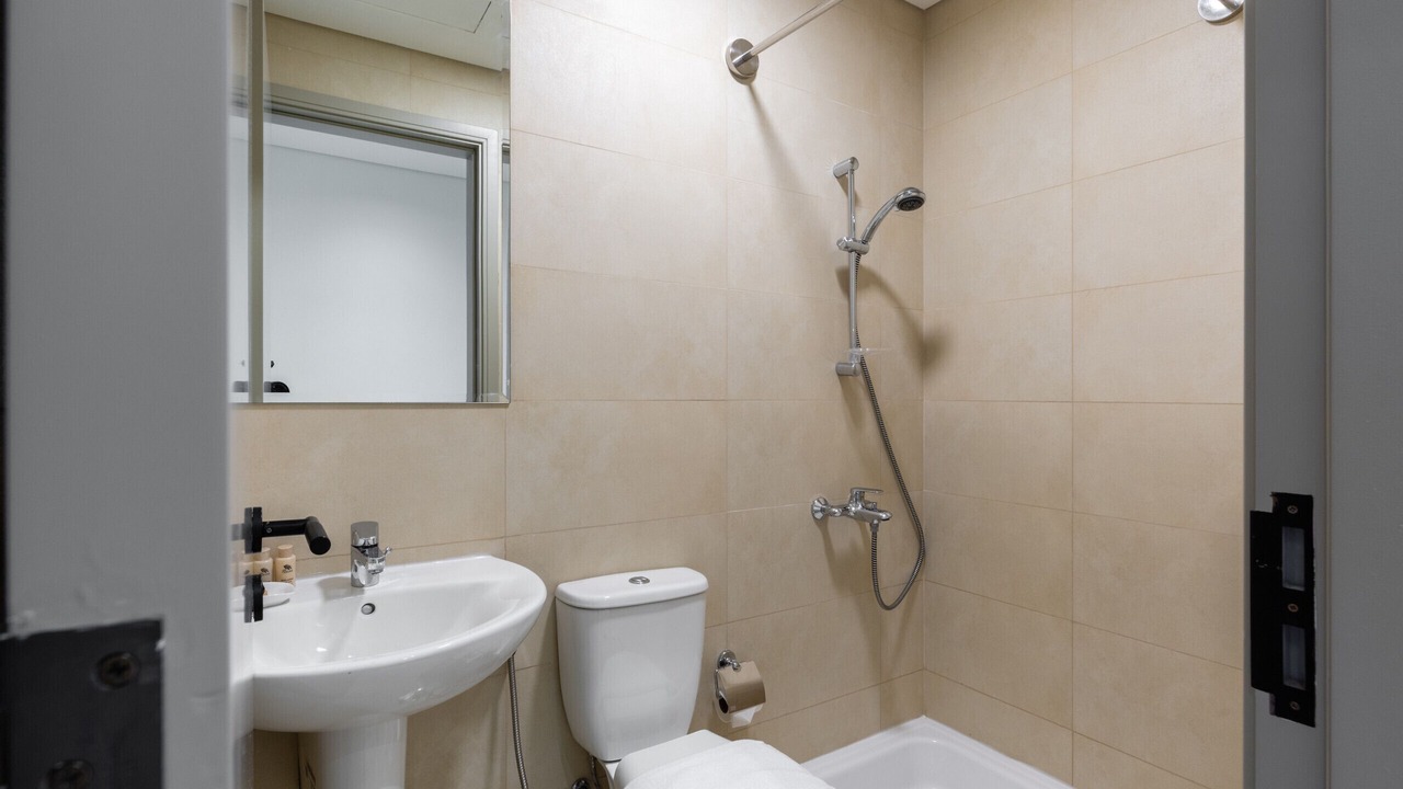 Photo of Bathroom in Dubai Media City