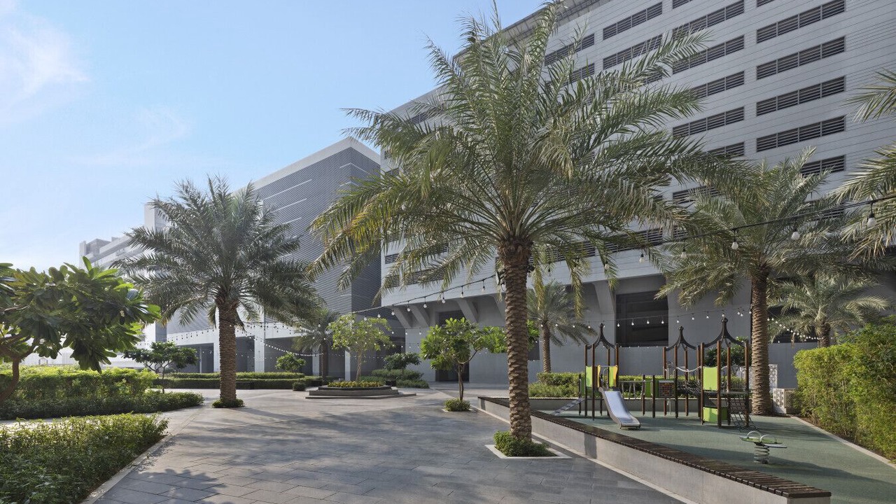 Photo of Outdoor in Trade Center