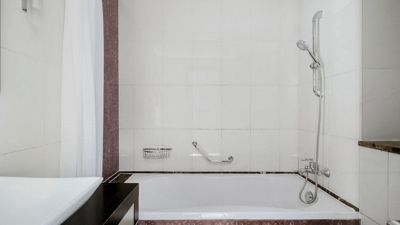 Photo of Bathroom in Jumeirah Lake Towers