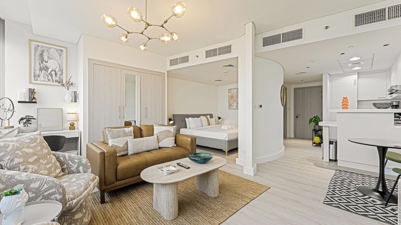 Photo of Livingroom in Trade Center