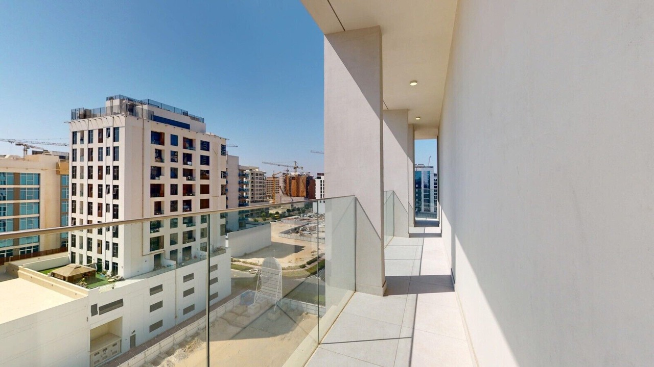 Photo of Patio Balcony in Al Satwa