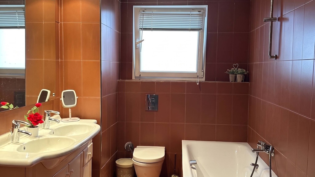 Photo of Bathroom in Yasmine