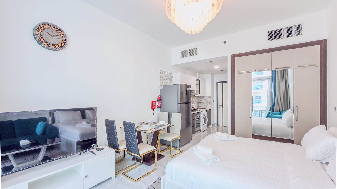 Photo of Bedroom in Discovery Gardens