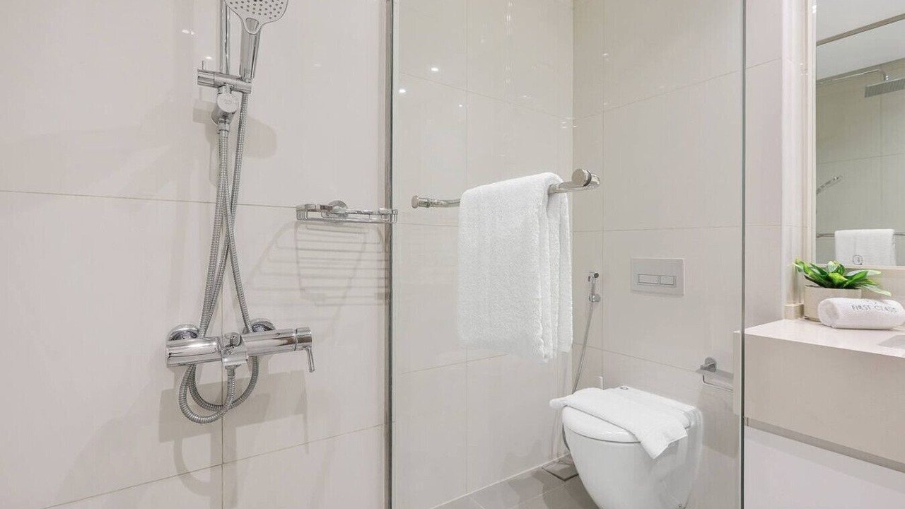 Photo of Bathroom in Mina Al Arab