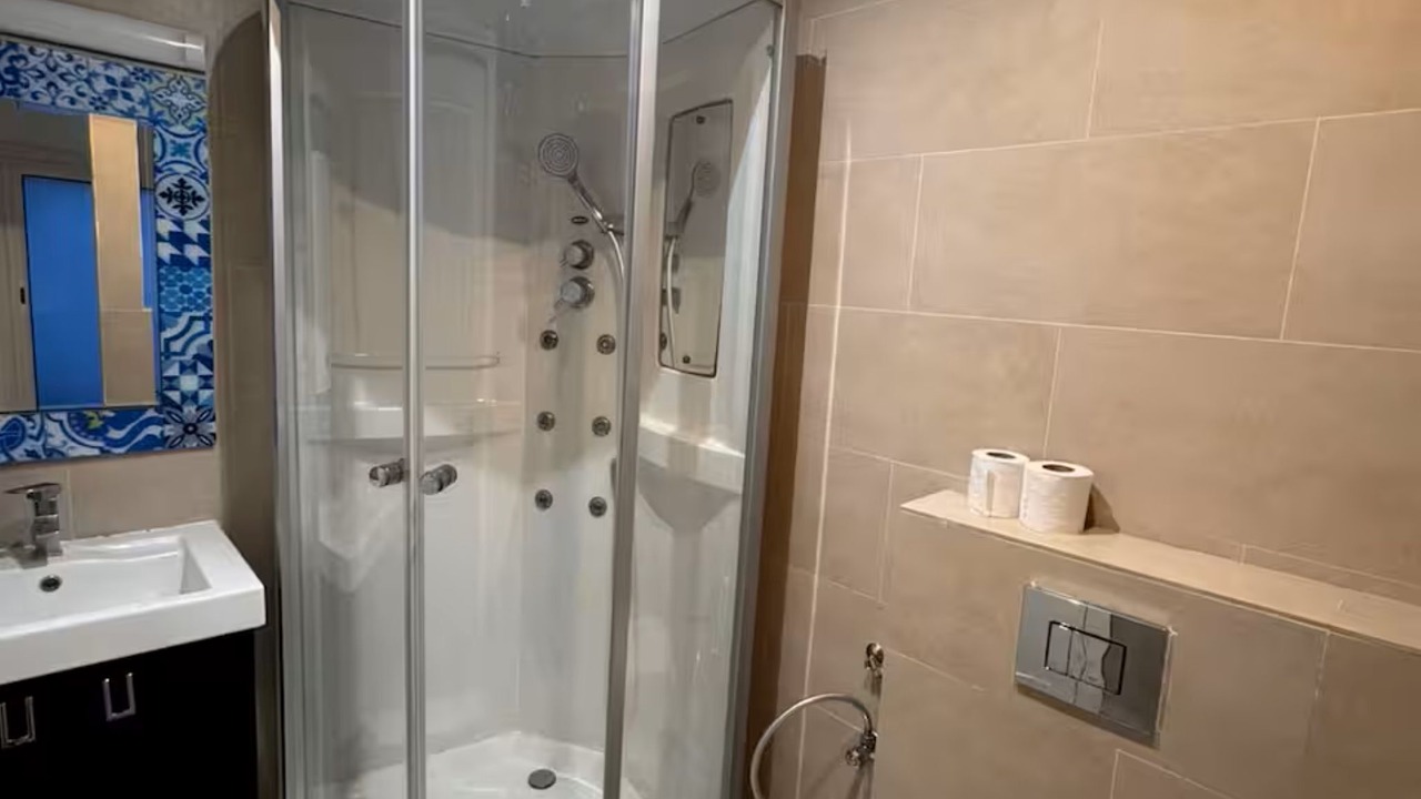 Photo of Bathroom in La Marsa
