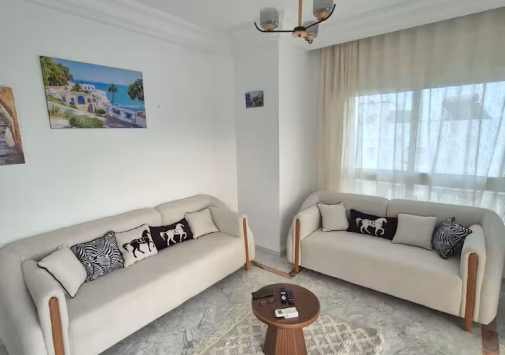 Photo of Livingroom in Ennasr