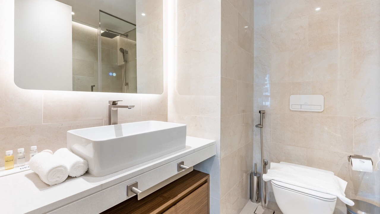 Photo of Bathroom in Umm Suqeim 3