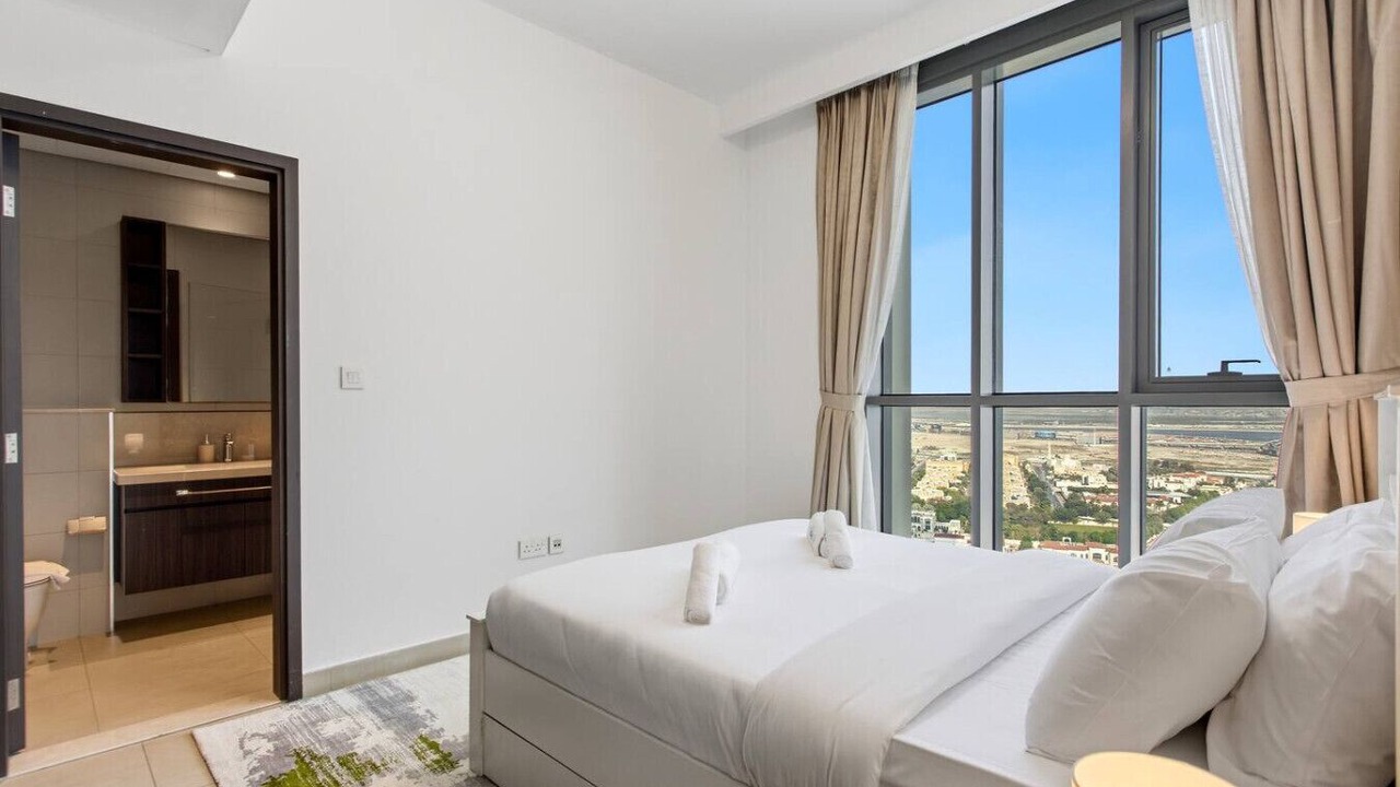 Photo of Bedroom in Za'abeel 2
