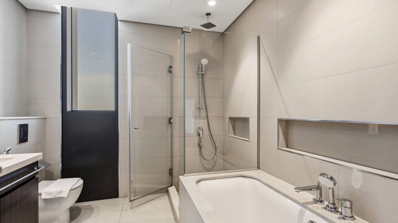 Photo of Bathroom in Za'abeel 2