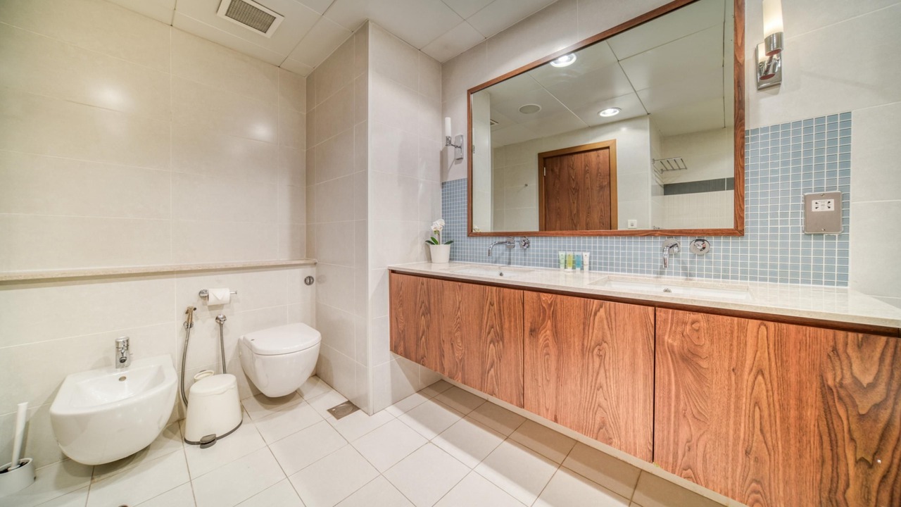 Photo of Bathroom in Palm Jumeirah
