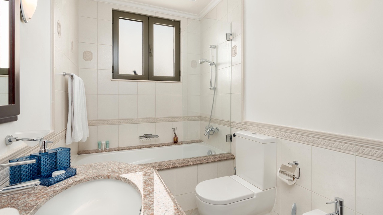 Photo of Bathroom in Palm Jumeirah