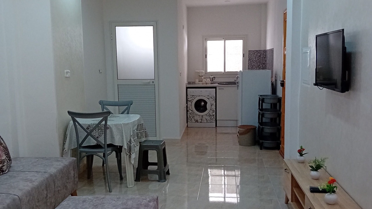 Photo of Livingroom in 1e Arrondissement Zarzis Ville