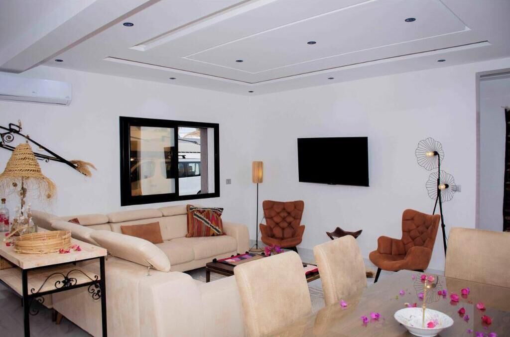 Photo of Livingroom in Aghir