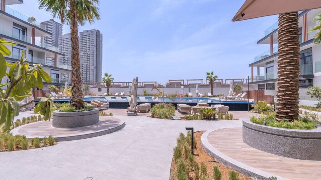Photo of Outdoor in Jumeirah Village Circle