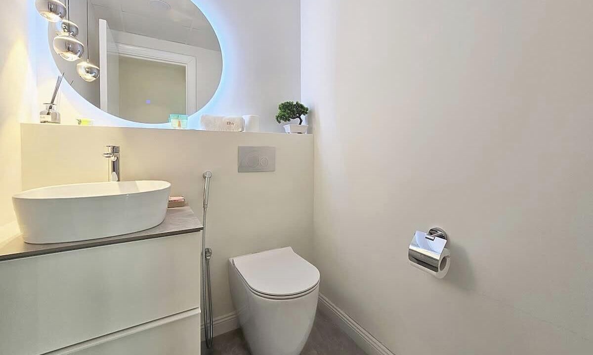Photo of Bathroom in Dubai