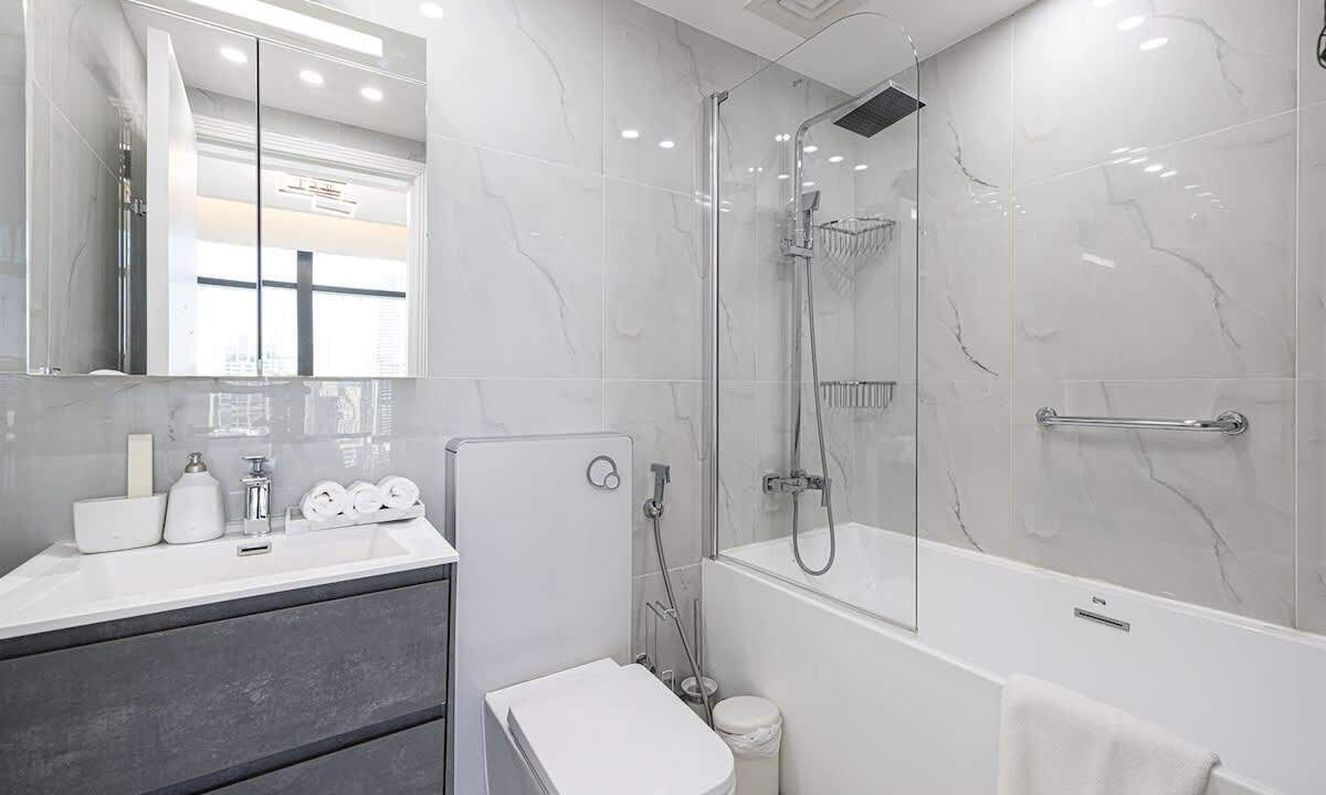 Photo of Bathroom in Jumeirah Lake Towers