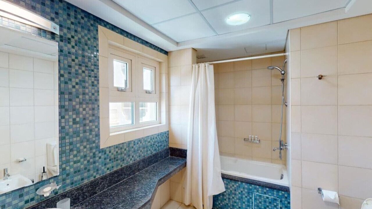 Photo of Bathroom in Palm Jumeirah