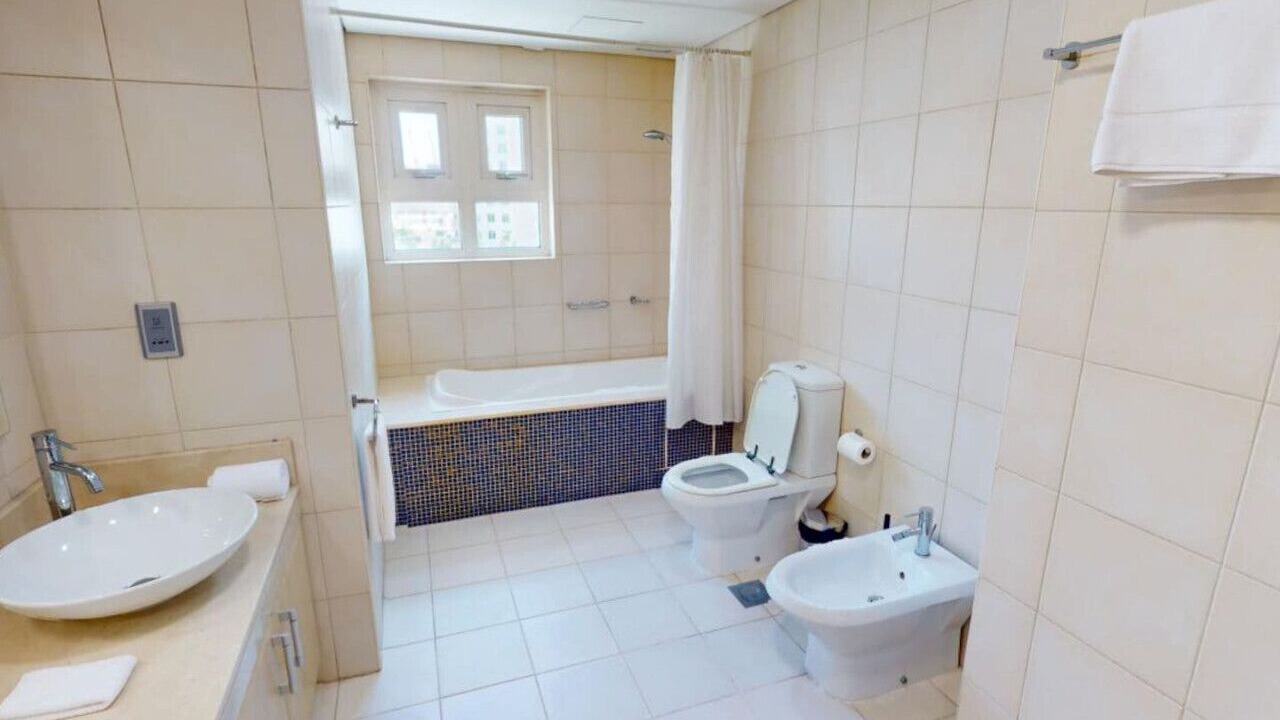 Photo of Bathroom in Palm Jumeirah