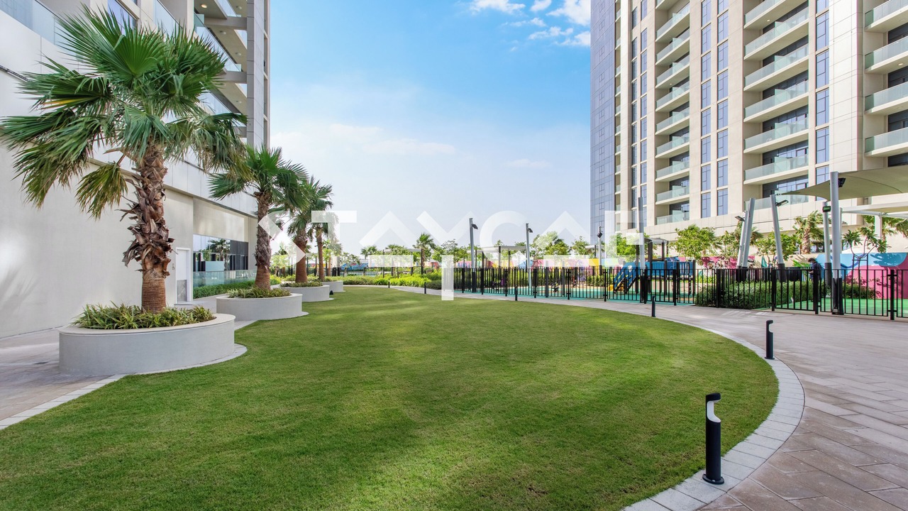 Photo of Patio Balcony in Sheikh Zayed Road